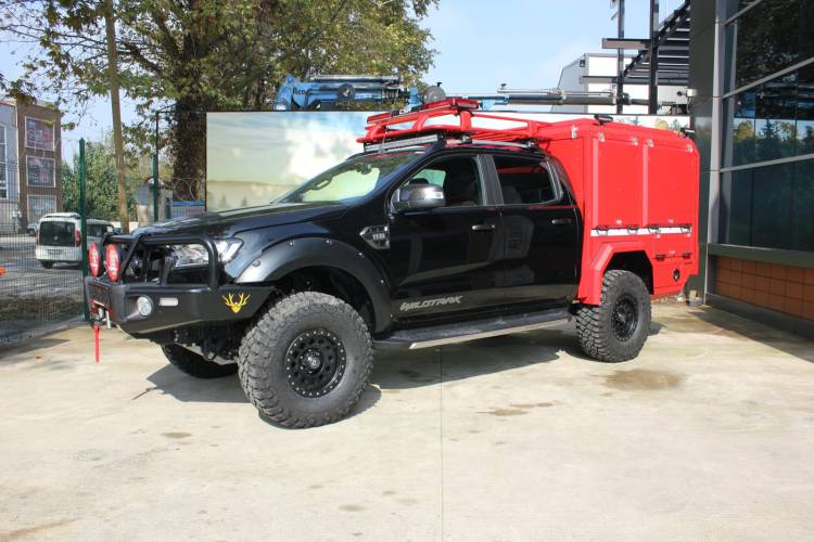 Crawler Search & Rescue 190 - Ford Ranger